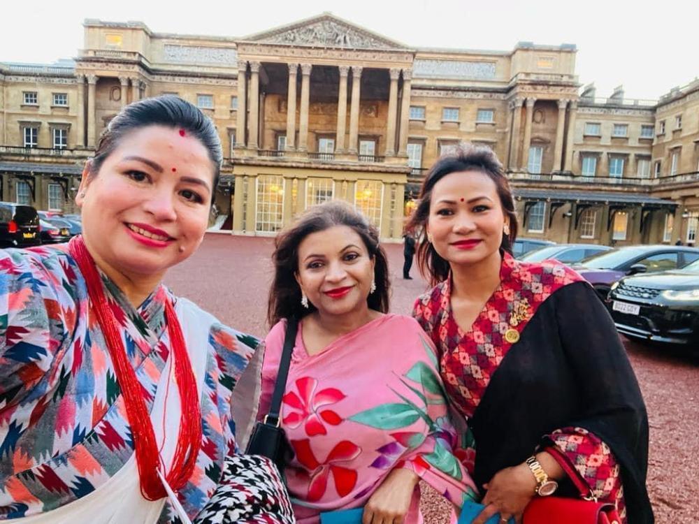 बेलायती राजा चार्ल्स तृतीयद्वारा बेलायतमा कार्यरत तीन नेपाली महिला सम्मानित